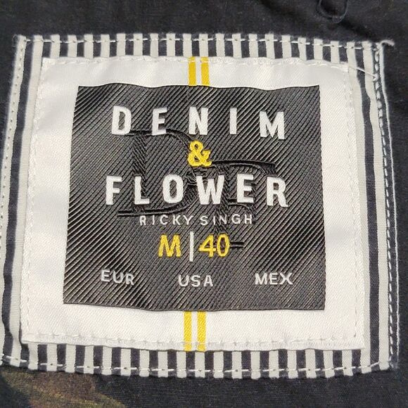 Denim & Flower Ricky Singh Lightweight Jacket Space Theme = Size Med (40) - Picture 6 of 6